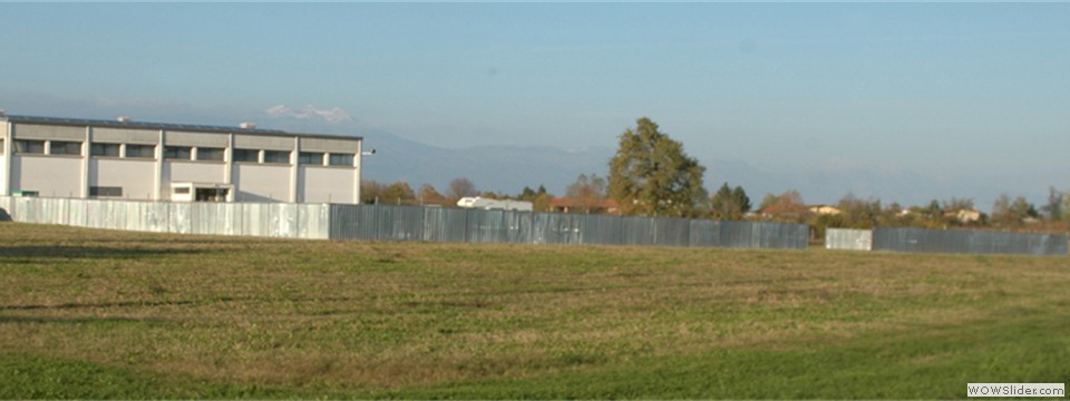 Palestra fotocopia Calderano, inizio cantiere